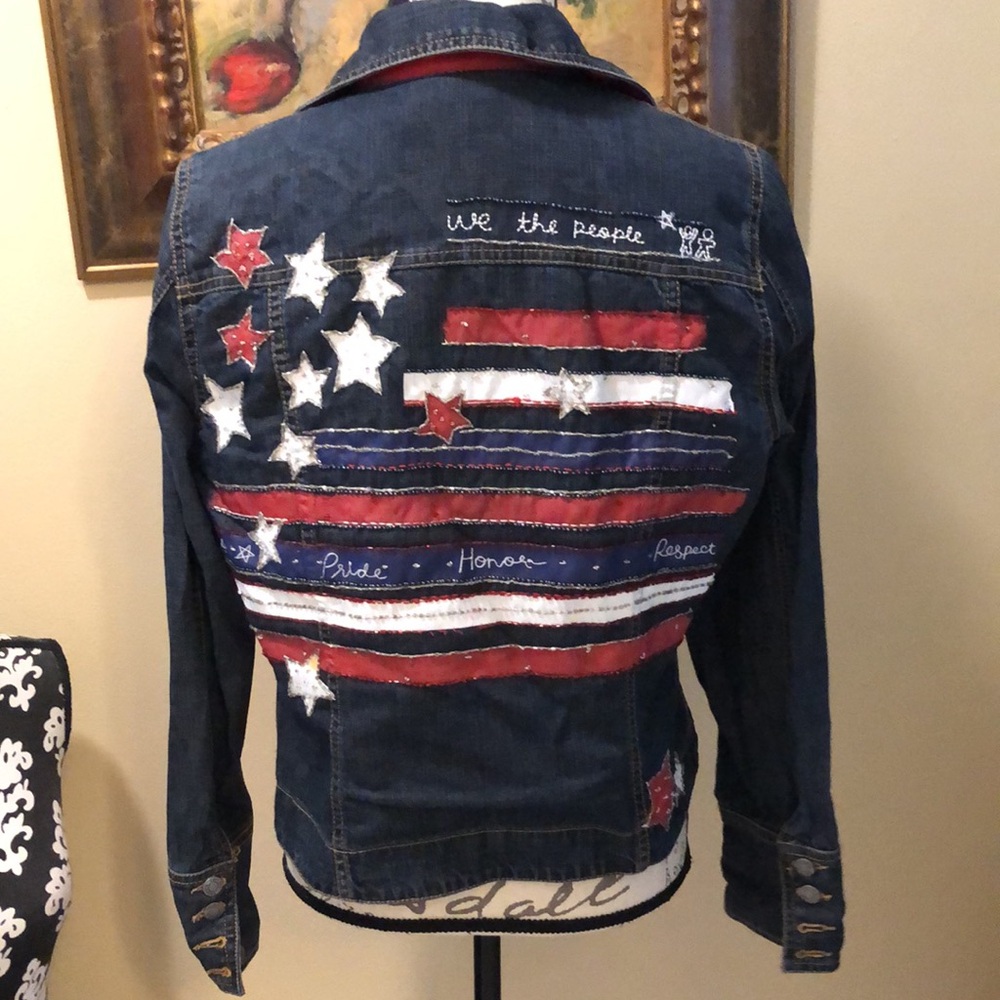 🇺🇸Chico’s We The People embellished Stars Stripes Americana Inspire jacket